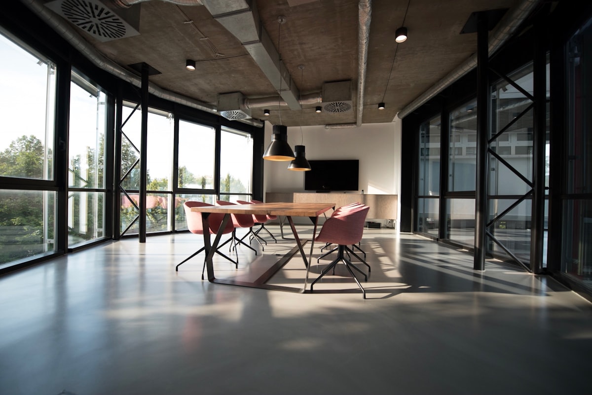 Professionelle Geb&auml;udereinigung von B&uuml;ro- und Gemeinschaftsfl&auml;chen